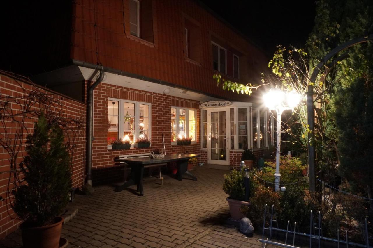 Pension Luisenhof Tangermuende Luaran gambar